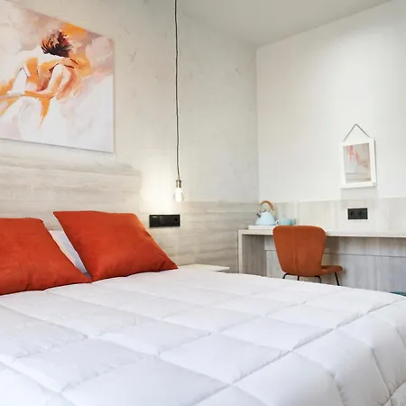 Urban 2 Hotel