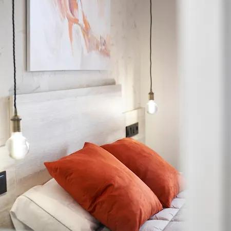 Urban 2 Hotel